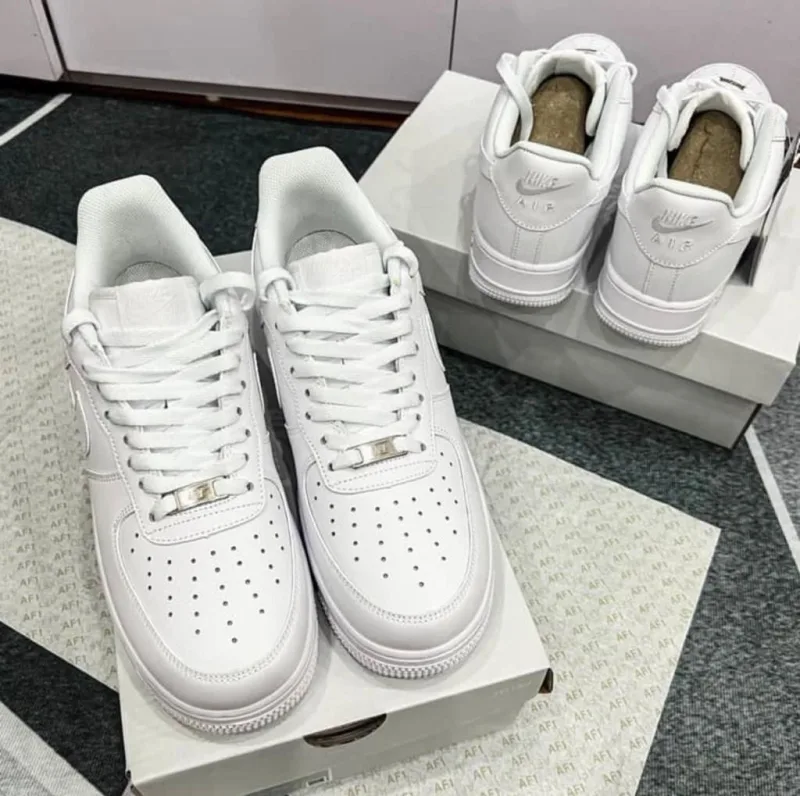 Nike ✅️38@47