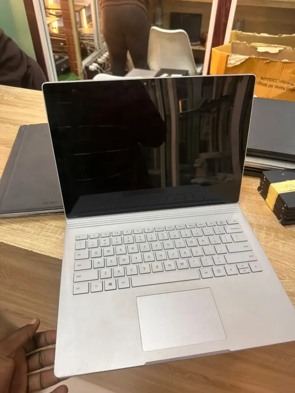 💻 Surfacebook