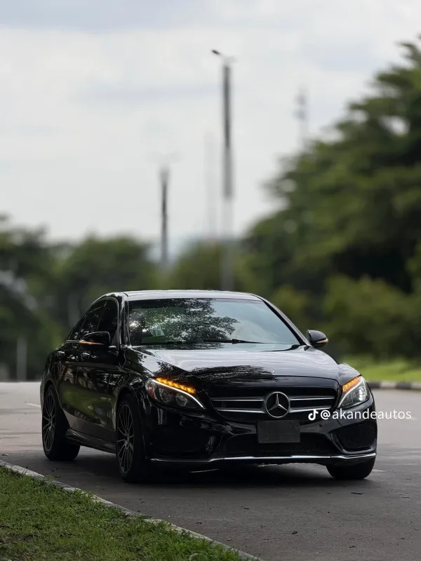 Mercedes Benz C400 2016