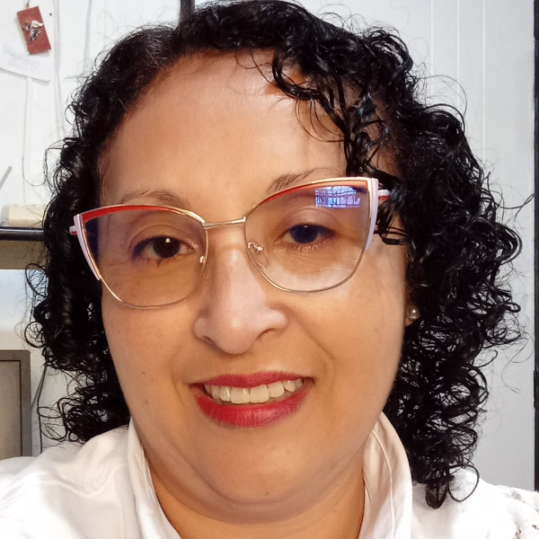 Felicia Alexandra Barrios de Dávila