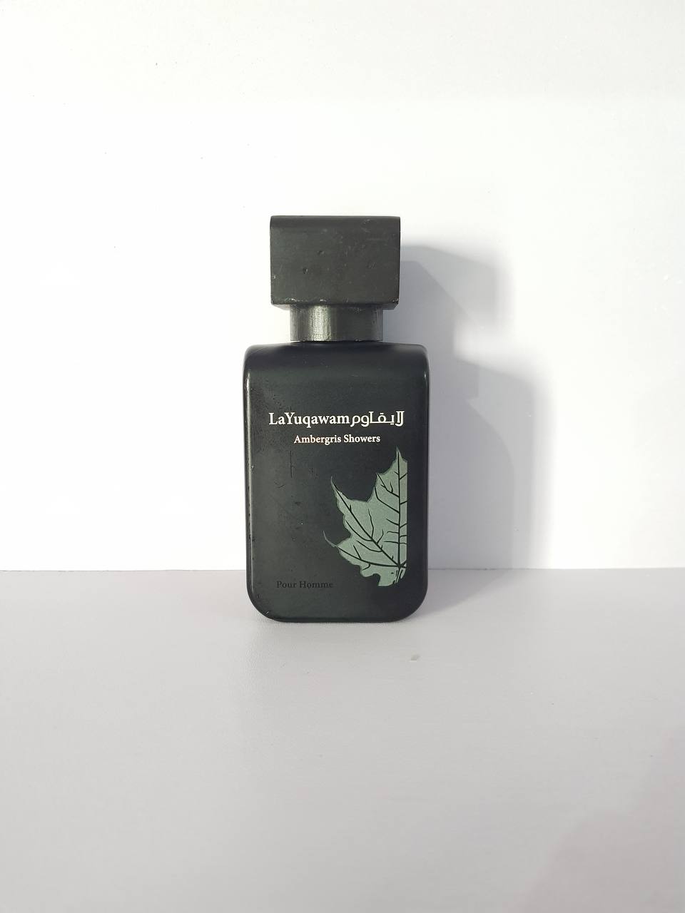 La Yuqawam Ambergris Showers