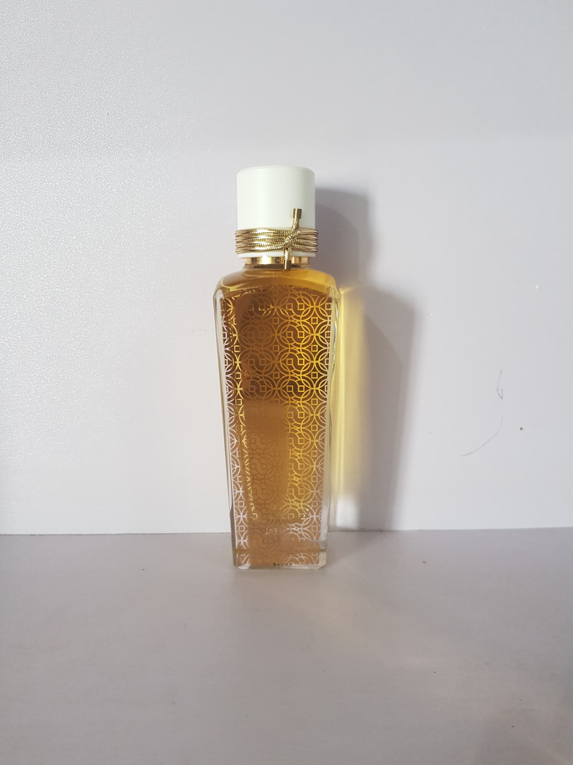 Oud & Santal Cartier -1