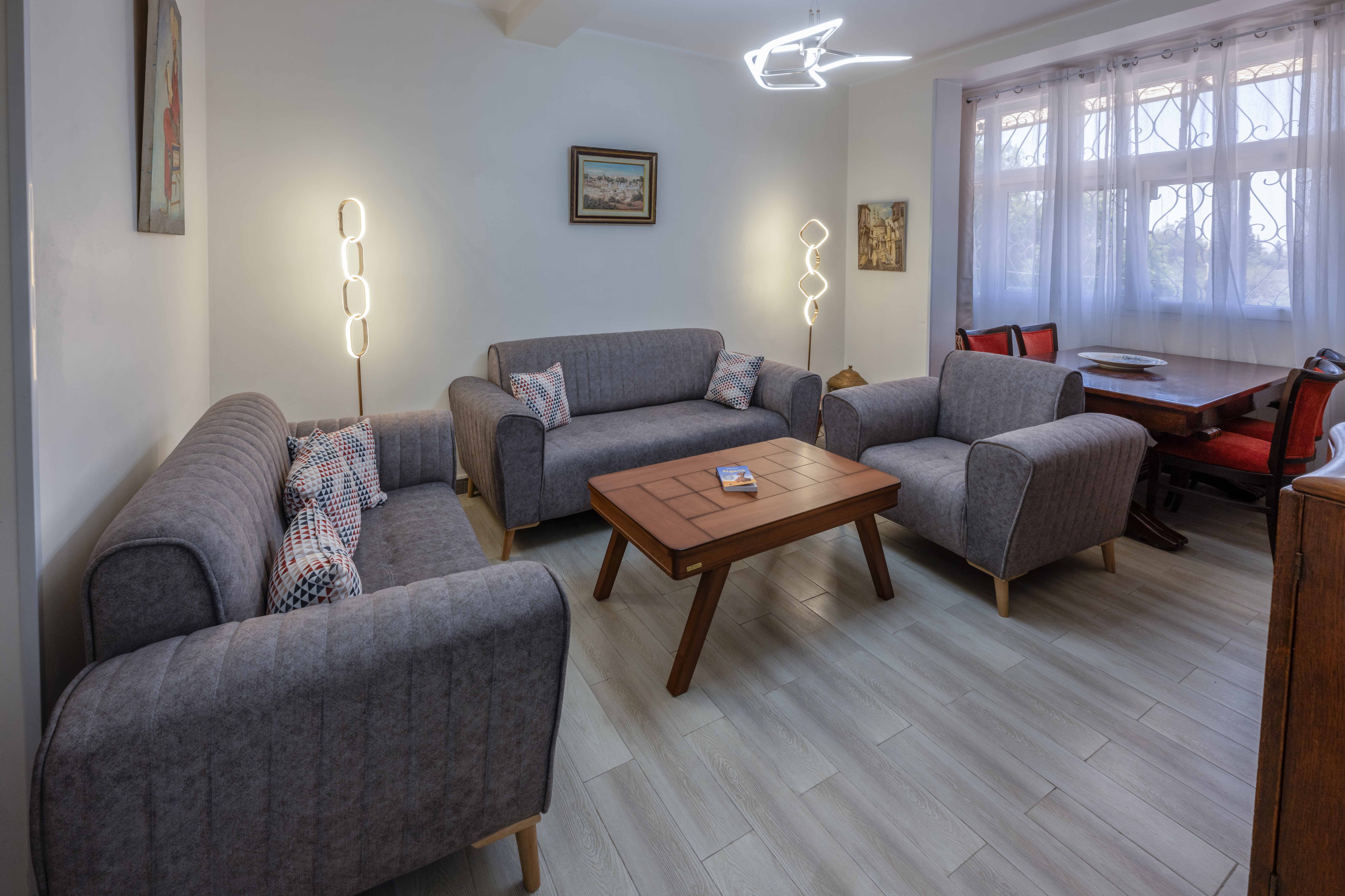 Appart complet rénové - F4 Cité Malki - Ben