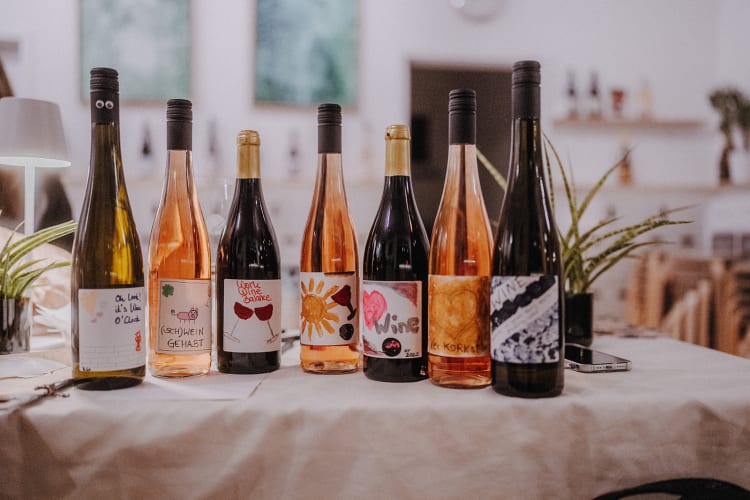 Paint your Wine Label