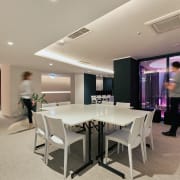 Workshopraum mit Lounge-Flair thumb