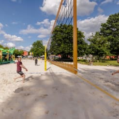 Beachfläche mit Pool  thumb