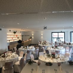 Weinberg Lounge in Talheim thumb