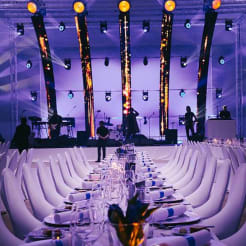 Moderne Eventhalle im Industrial Style Frankfurt  thumb