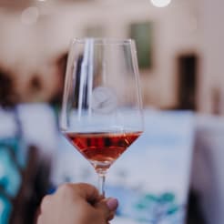 Weinprobe mit Malsession München thumb