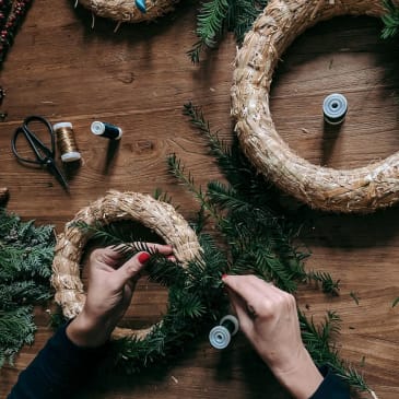 Adventskranz binden in Berlin