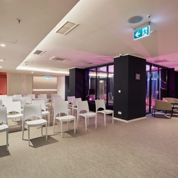 Workshopraum mit Lounge-Flair