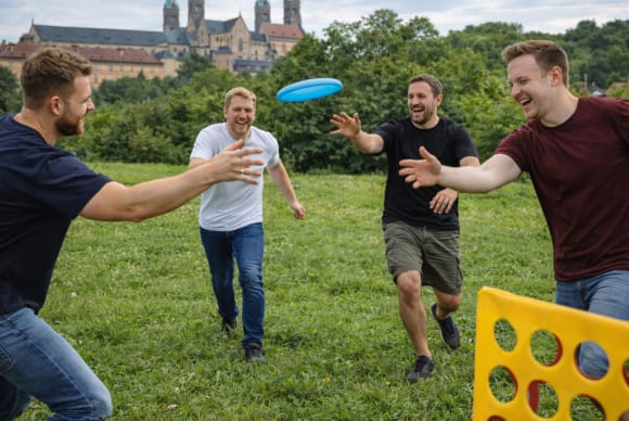 Outdoor Game Show Tour