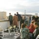 Rooftop-Café mit Panoramablick thumb