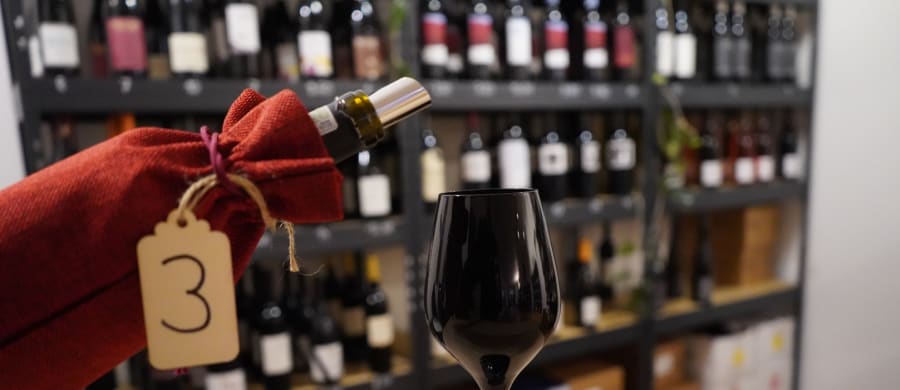 Wein Blind Tasting