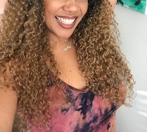 Vue 5 de Collier Personnalise Avec Nom