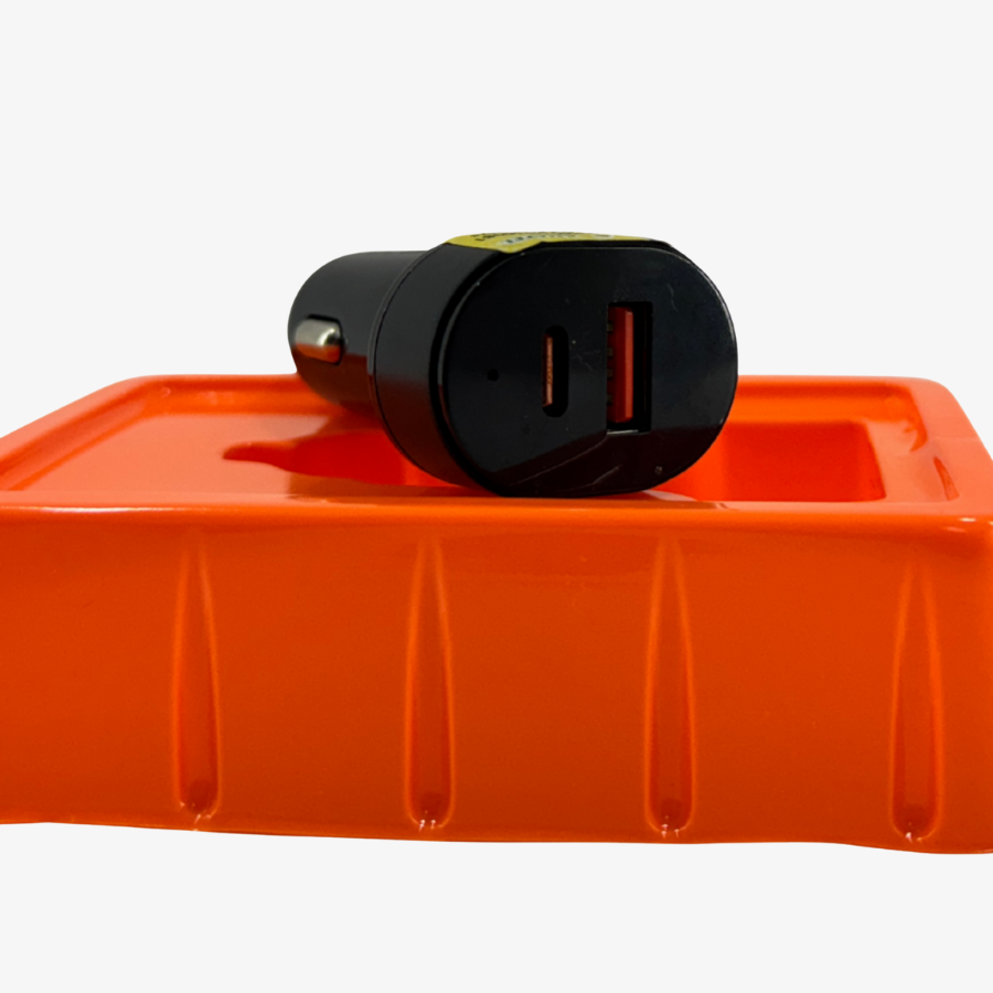 Fonte veicular 2 Portas USB-A / USB-C