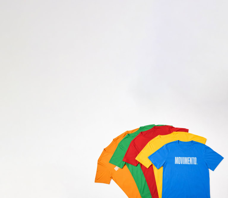 Camisetas coloridas personalizadas para uma campanha