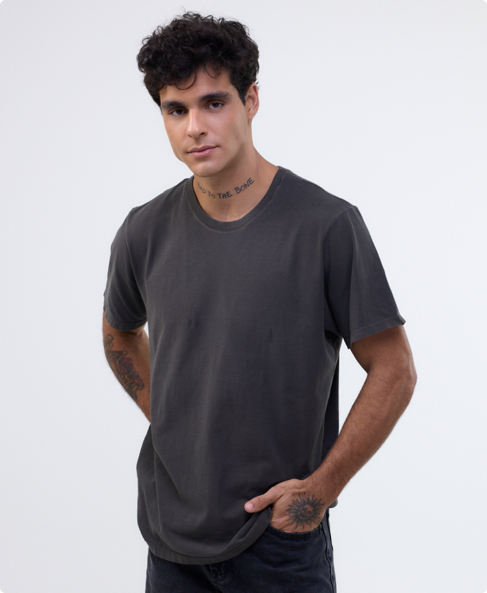 Camiseta personalizável Dimona