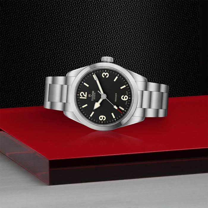 Tudor Ranger Bracelet 39 - New in Box thumbnail 3