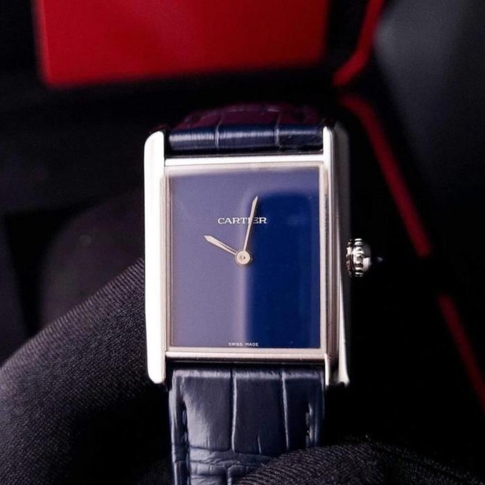 Cartier Tank Must De with Leather Quartz 33m - New in Box