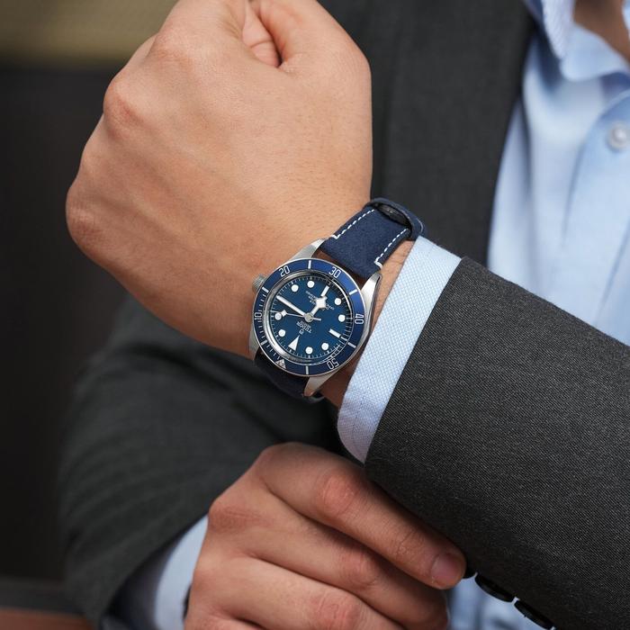 Tudor Heritage Blackbay 58 Blue Dial Leather thumbnail 7