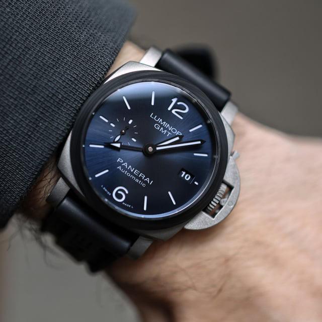 Panerai Luminor GMT Blue Dial, Carbon Bezel Titanium Sandblast PAM 1279 - 41,5 mm thumbnail 7
