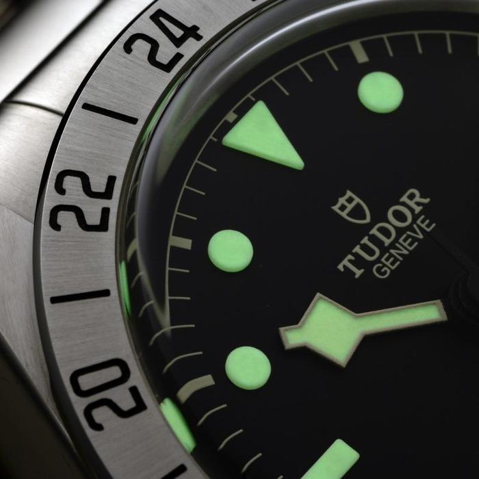Tudor Blackbay GMT Pro with Fabric 39m - New in Box thumbnail 4