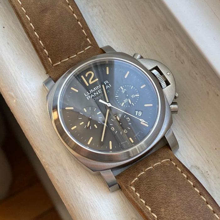 Panerai Luminor Daylight PAM 356 Dark Brown Strap