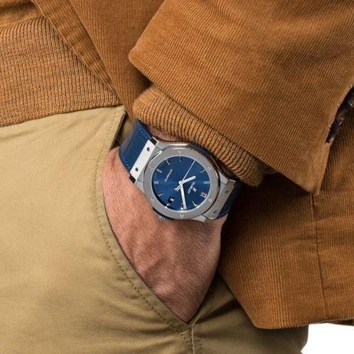 Hublot Classic Fushion Blue Dial Titanium 42m - New in Box thumbnail 5