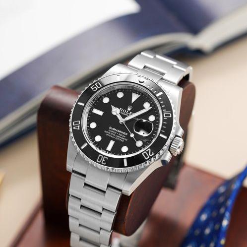 Rolex Submariner Date Ceramic Bezel 41 mm thumbnail 4