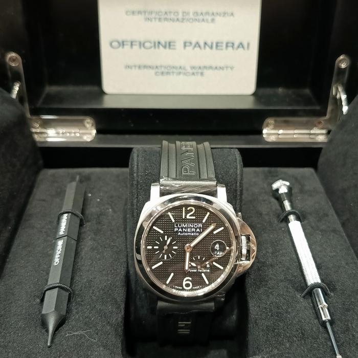 Panerai Luminor Power Reserve Hobnail Dial PAM 241 - 40mm thumbnail 3