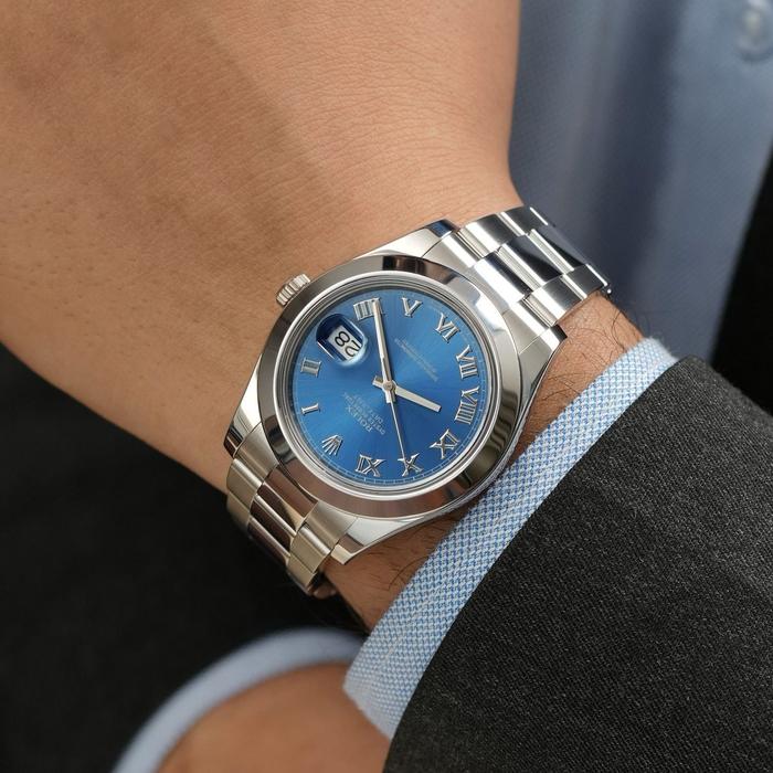 Rolex Datejust II 41m, Roman Index Blue Dial Domed Bezel Oyster thumbnail 5
