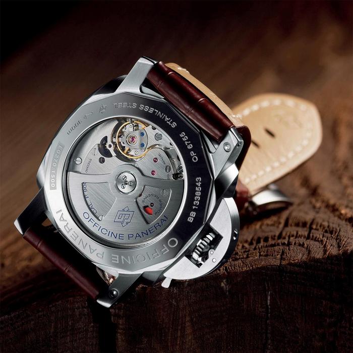 Panerai Luminor GMT PAM 320 thumbnail 4