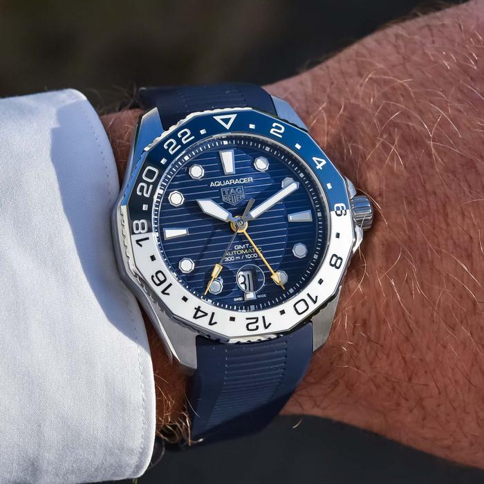 Tag Heuer Aquaracer GMT 300M Blue White Bezel Ceramic Date Rubber NEW thumbnail 5