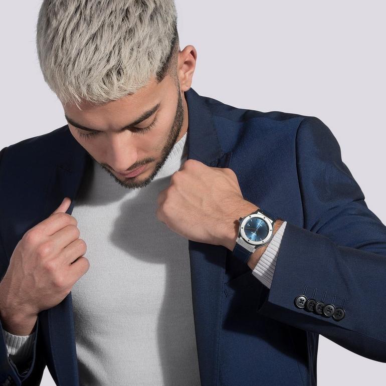 Hublot Classic Fushion Blue Dial Titanium 42m - New in Box
