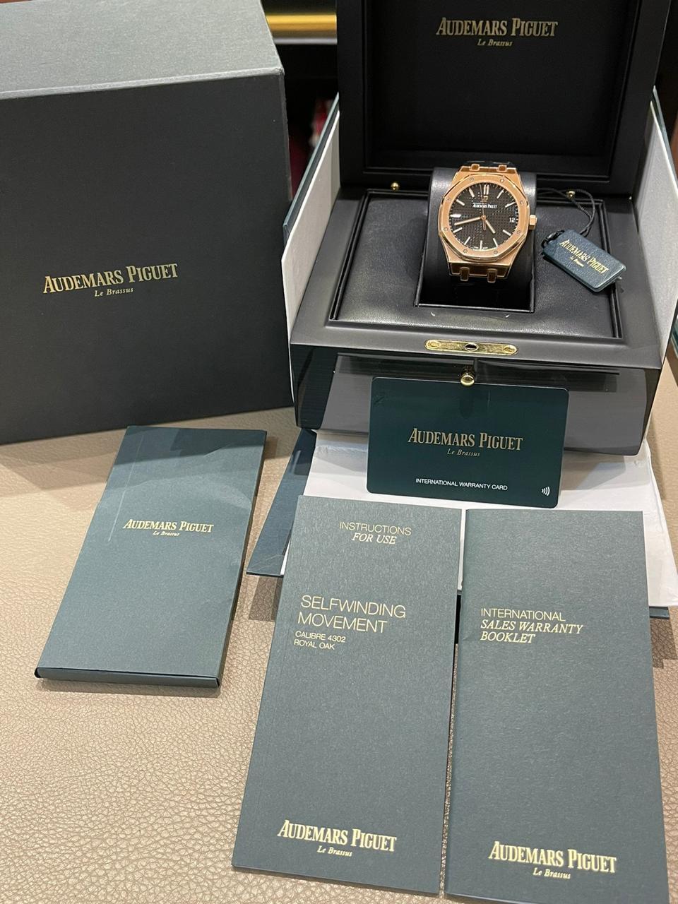Audemars Piguet Royal Oak 15500OR Black Dial 18K Rose Gold - New in Box thumbnail 4
