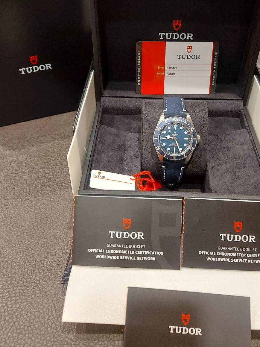 Tudor Heritage Blackbay 58 Blue Dial Leather thumbnail