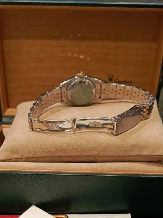 Rolex Datejust Lady 26m, Roman Index Gold Dial Steel & 18K Yellow Gold Jubilee thumbnail 3