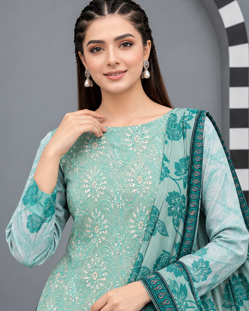Luxury Chikan Kari Lawn 3-Piece Suit