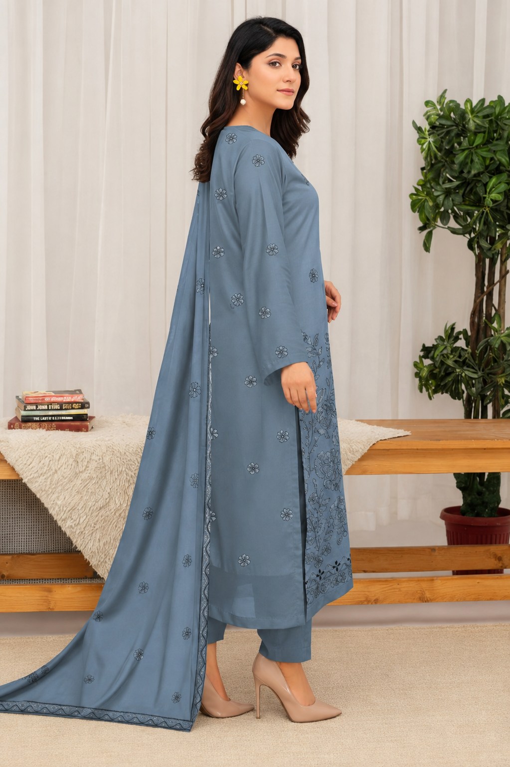 3pc Embroidered Lawn Suit [CD-085 D-06]
