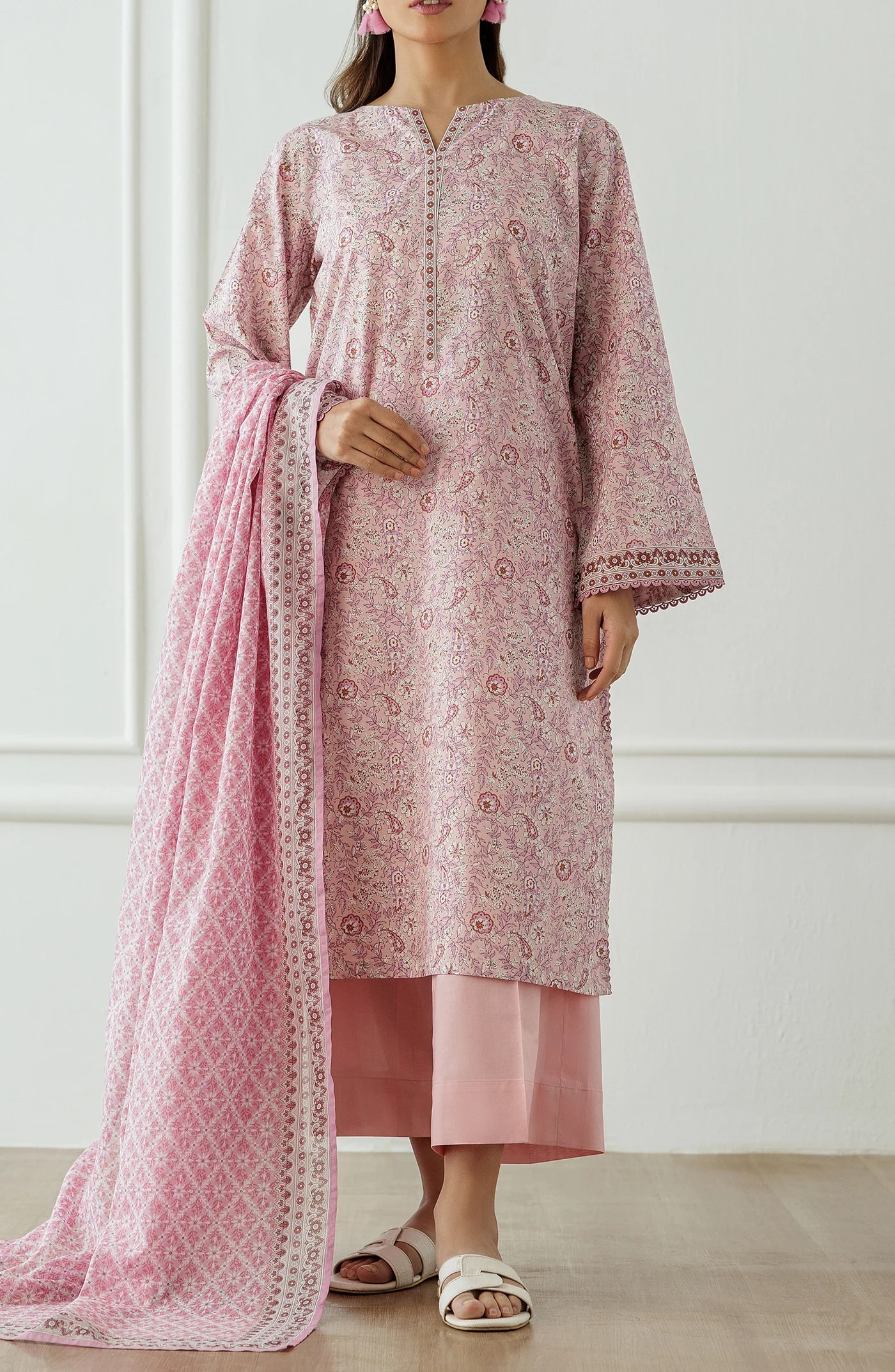 3 Piece Printed Lawn Unstitched Suit