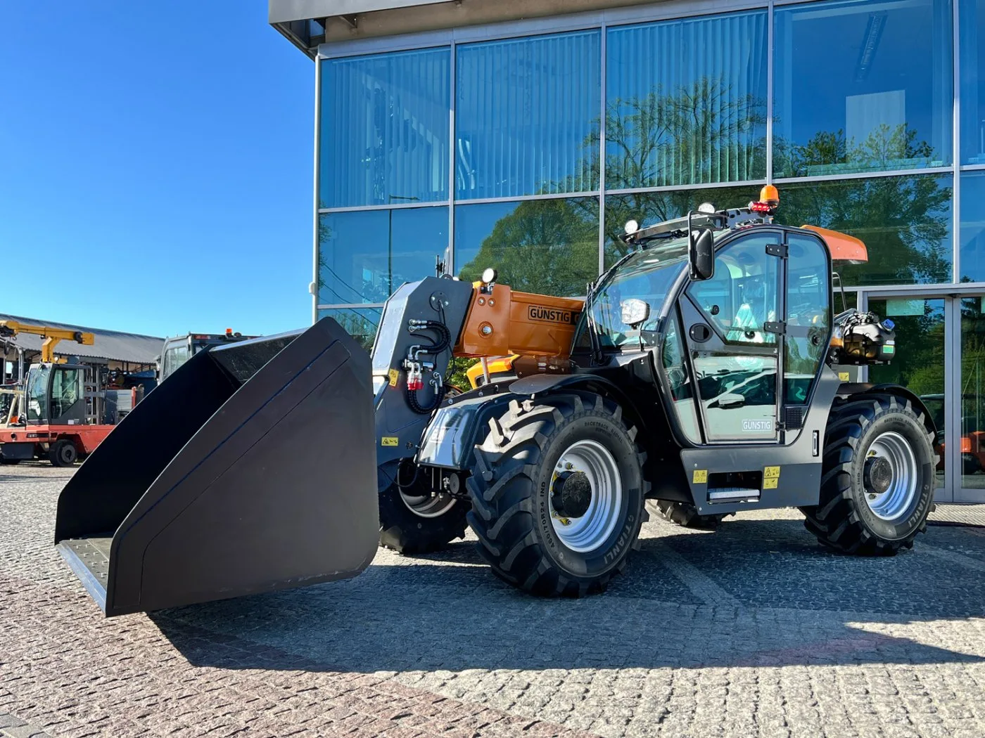 ładowarka teleskopowa Günstig GT742