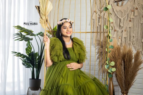 Maternity and baby photography, Pixcy Studios