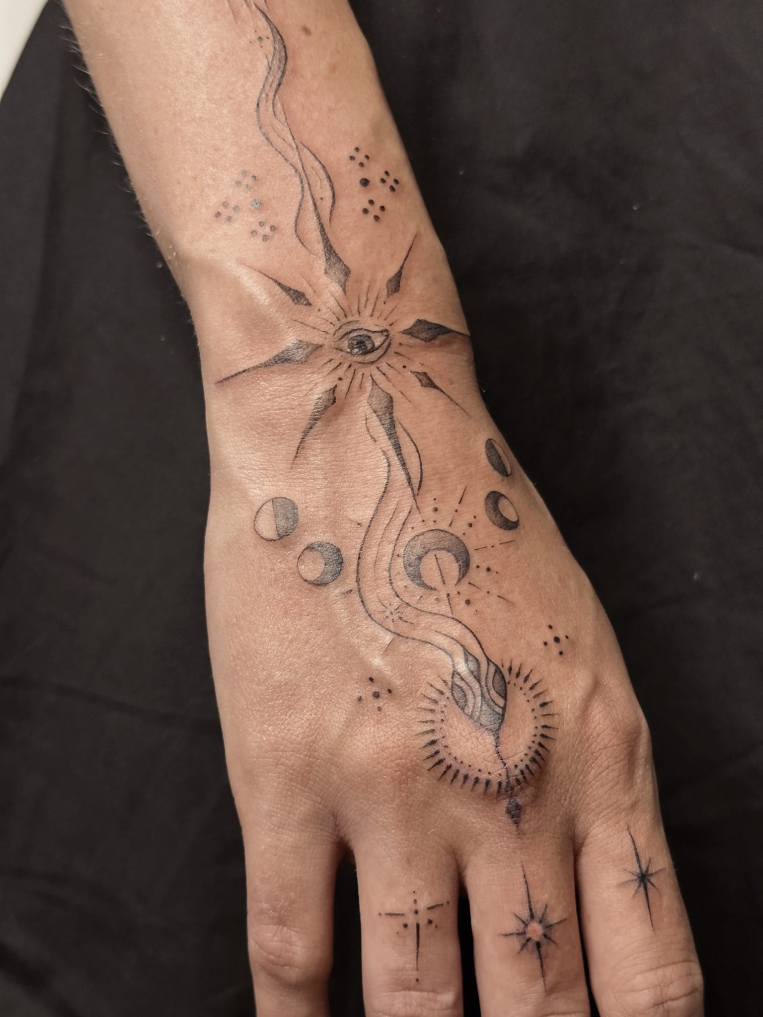 BBAA2E10 B107 4541 AEEE 79F97893469C ke2loc