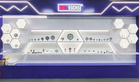 factory display m8