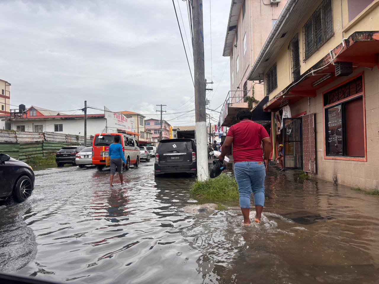 G/town hit by flooding; Authorities say drainage pumps active
