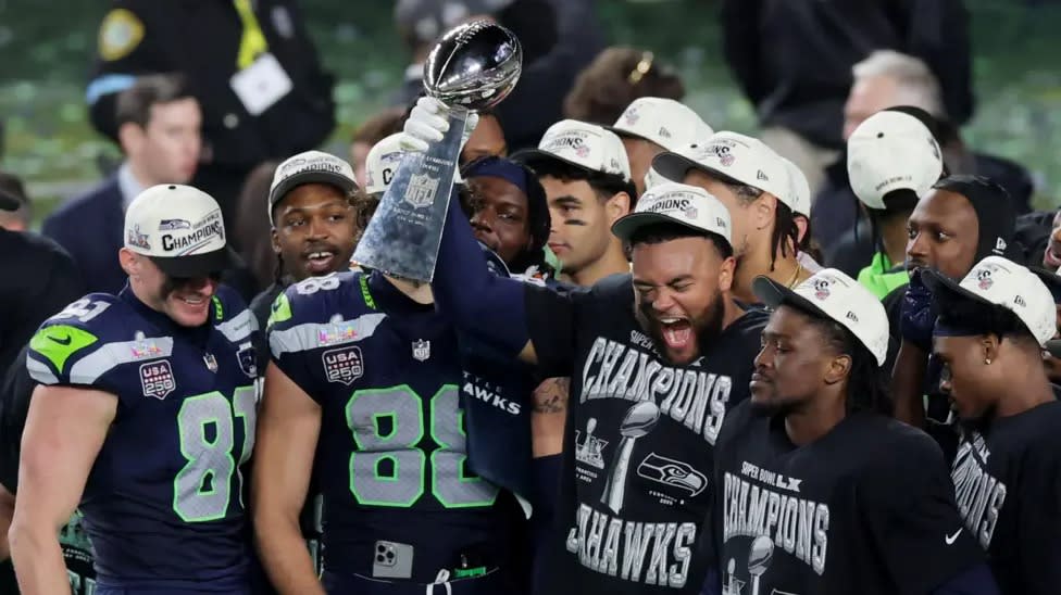 Seahawks dominate Patriots to win Super Bowl