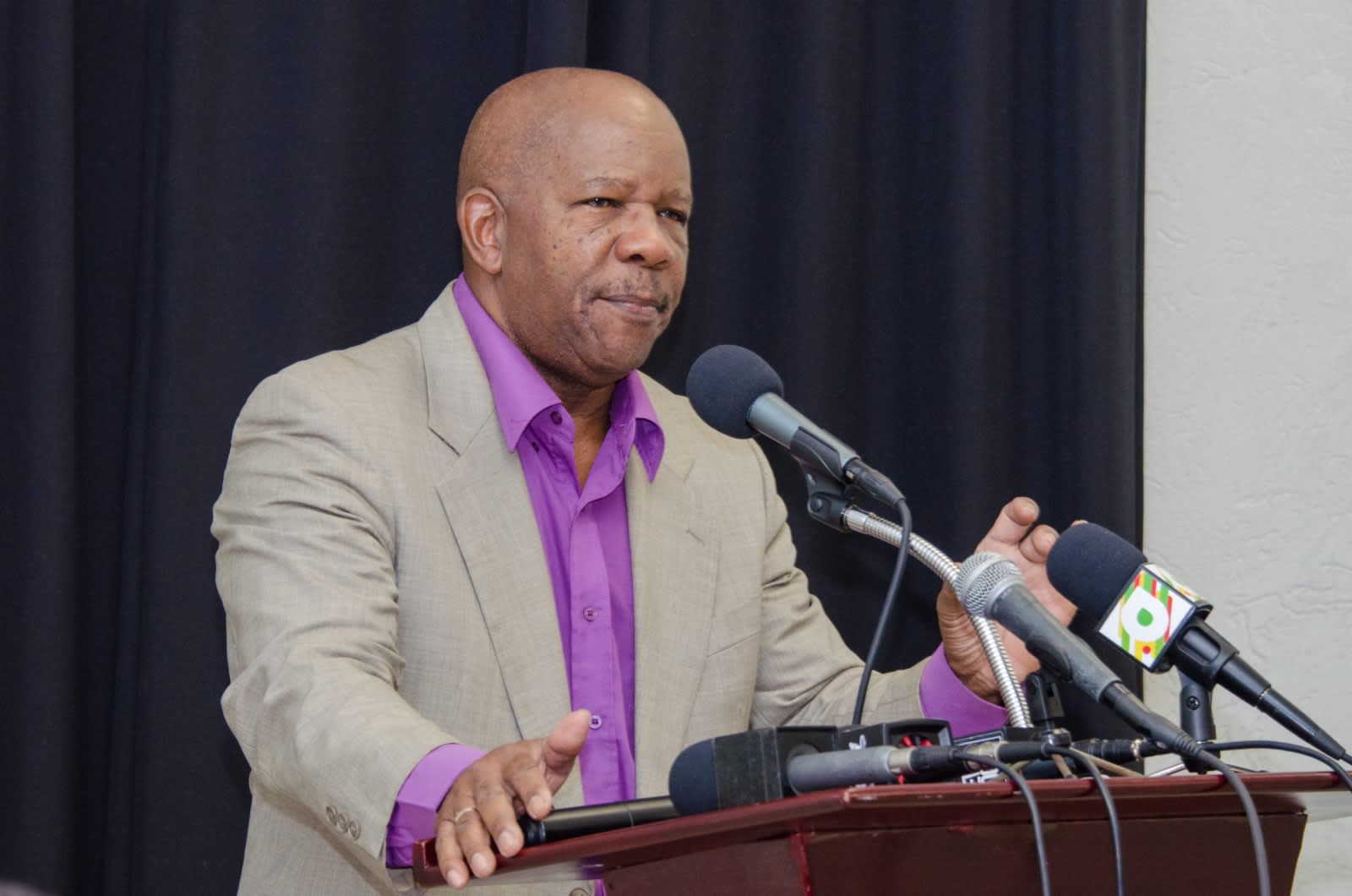 Officials pay tribute to tourism advocate Donald Sinclair