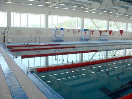 Владимир Солодов: Работы по ремонту бассейнов в ФОКе «Водник» должны быть выполнены за счет подрядчика