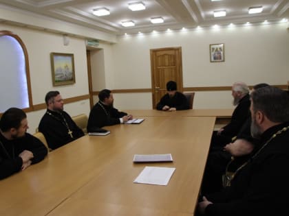 Глава епархии встретился со священнослужителями, участвующими в родительских собраниях по выбору модуля ОПК